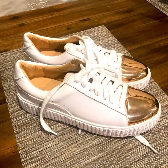 SHEIN Shoes - SHEIN Women day shoes ,NEW WITHOUT TAG! UNUSED!!